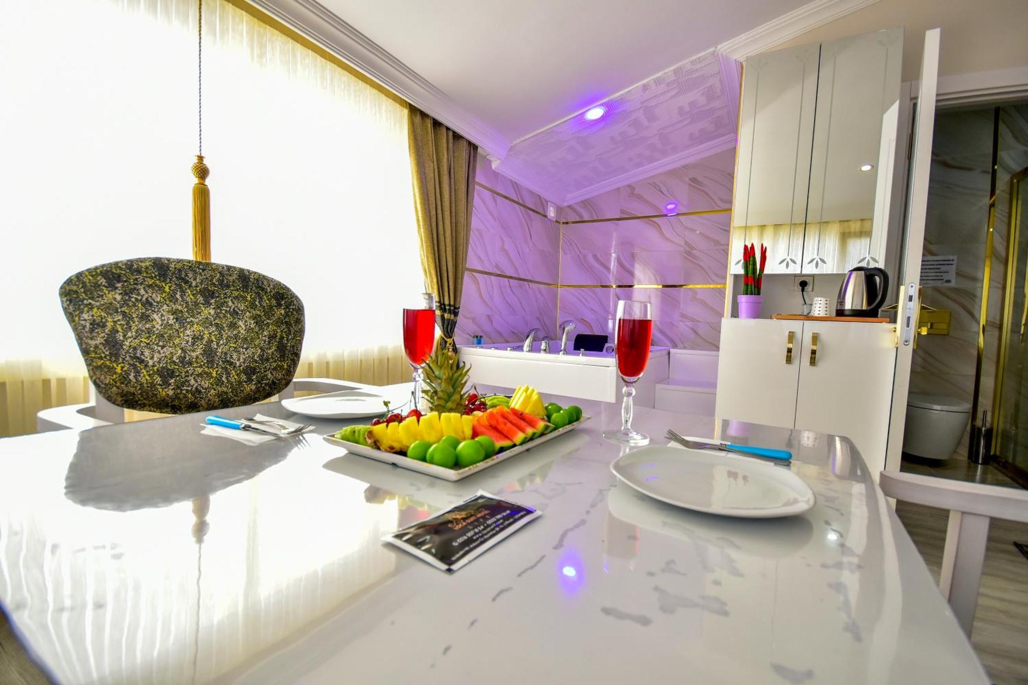Loca Suit Life Airport Hotel Istanbul Luaran gambar